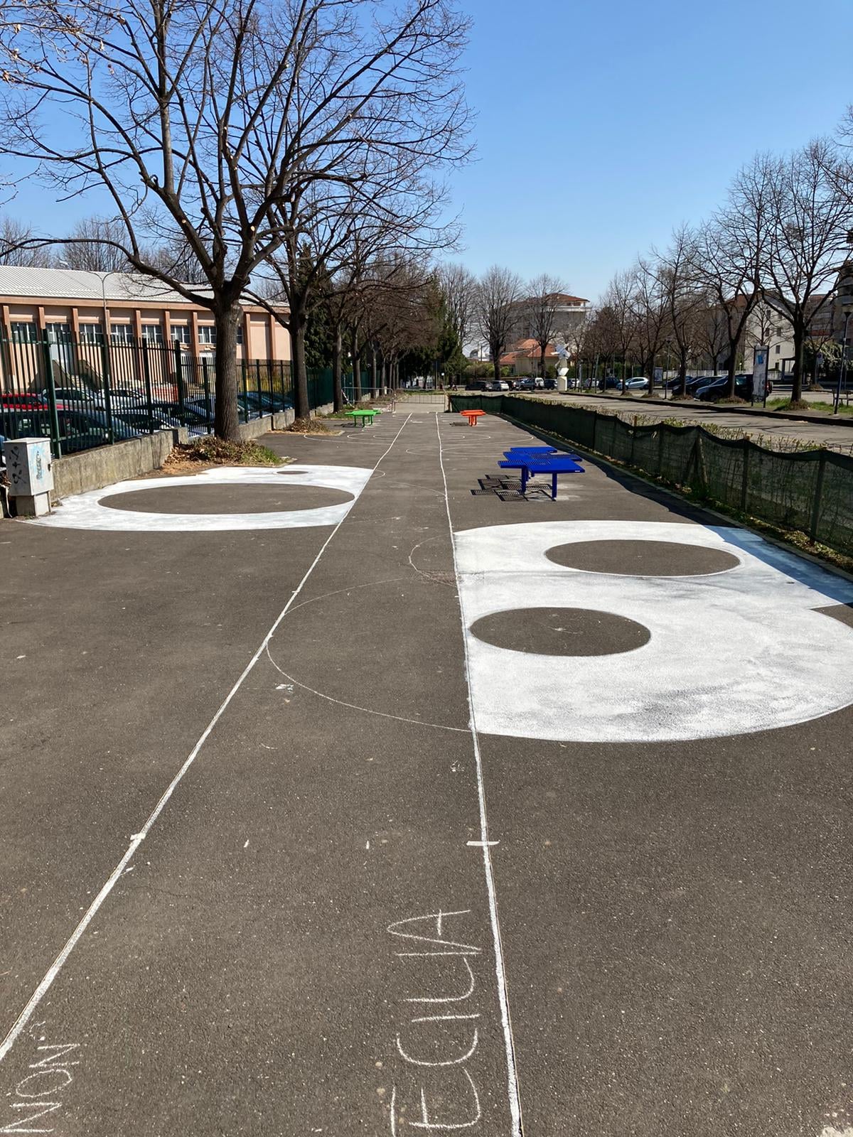 Il Liceo Buniva colora Piazza Don Milani