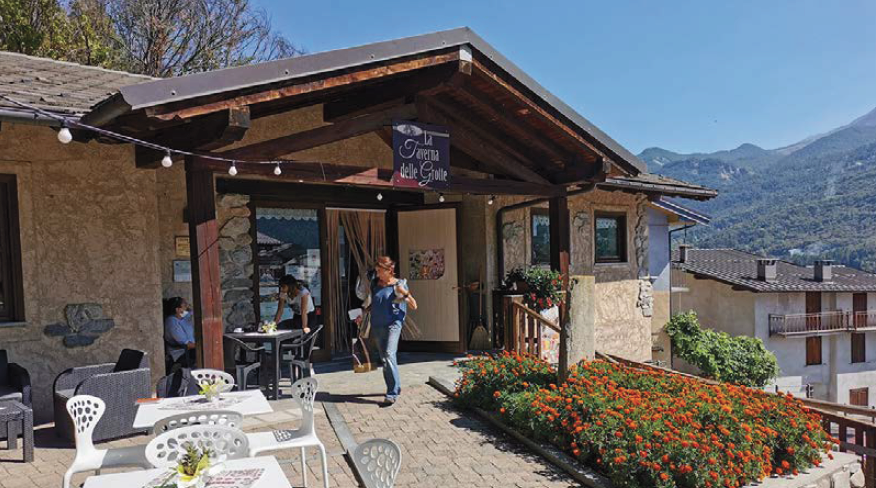 TAVERNA DELLE GROTTE e il sito archeologico