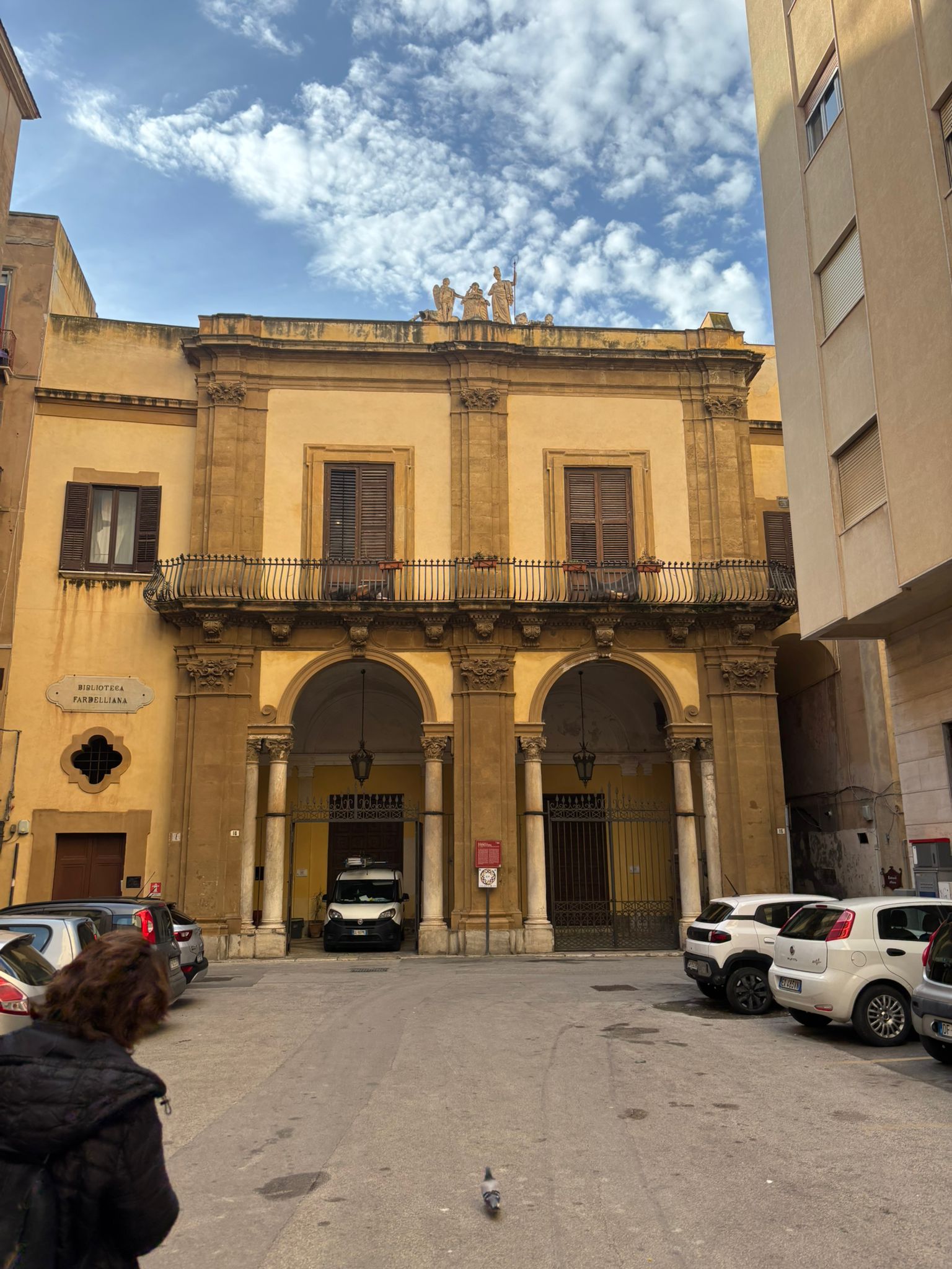Biblioteca Fardelliana