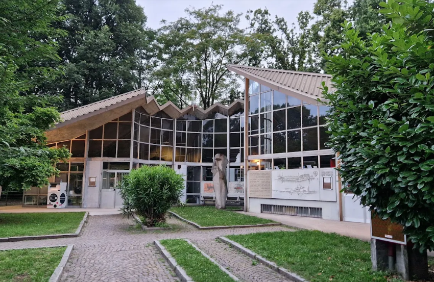 Biblioteca Parco Sempione