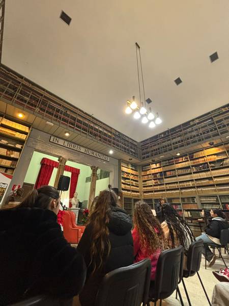 Biblioteca Fardelliana