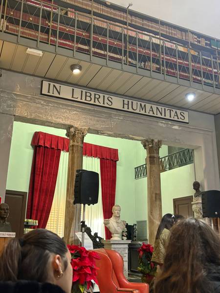 Biblioteca Fardelliana